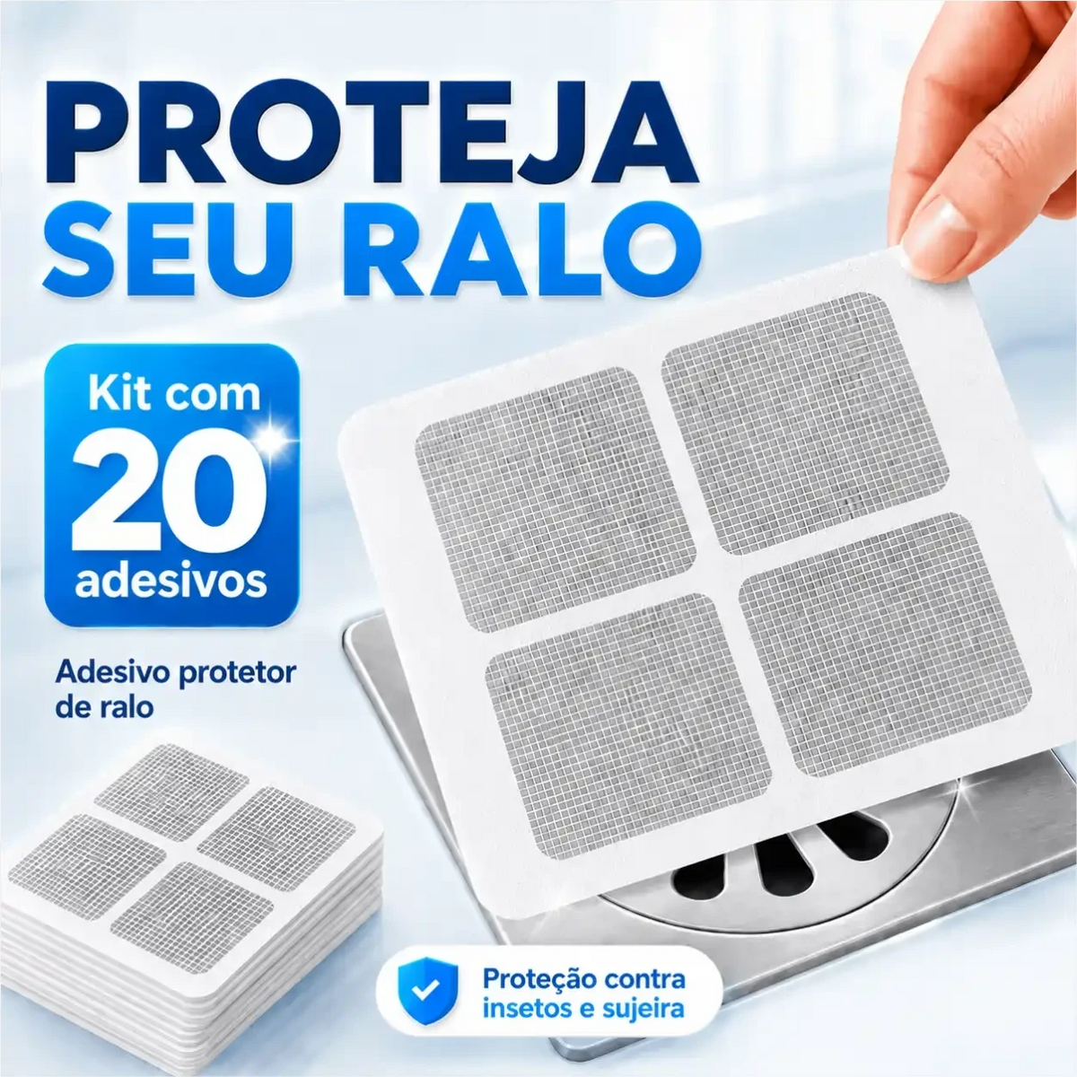 Mão aplicando adesivo protetor de ralo Decoricasa de microfibra branca sobre ralo metálico para bloquear insetos