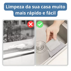 Decoricasa FrestaClean comparando limpeza de trilho com pano versus escova de limpeza eficiente em pia de cozinha