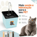 Fonte de água Decoricasa AquaPet Pro azul claro com torneira para gatos e cães, promovendo hidratação e saúde pet.