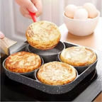 Frigideira antiaderente Decoricasa com 4 divisórias redondas para preparar ovos e panquecas simultaneamente
