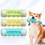 Mordedor dental Decoricasa em formato de osso com cerdas para limpeza e cachorro Shiba Inu brincando com o brinquedo