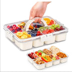 Organizador de alimentos Decoricasa em acrílico transparente com 8 divisórias, tampa vedada e alça para transporte.