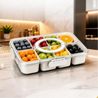 Organizador de alimentos Decoricasa Fresh Pro em acrílico transparente com 8 divisórias, tampa vedada e alça para frutas.