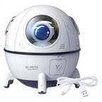 Umidificador de ar Decoricasa modelo astronauta branco com luz LED, design de cápsula espacial e cabo USB incluso.